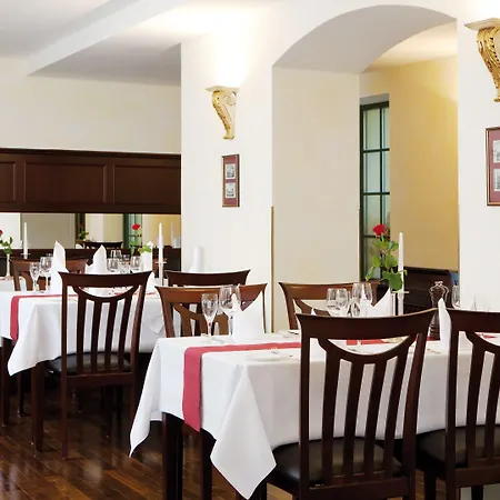 Dormero Halle Ξενοδοχείο 4*