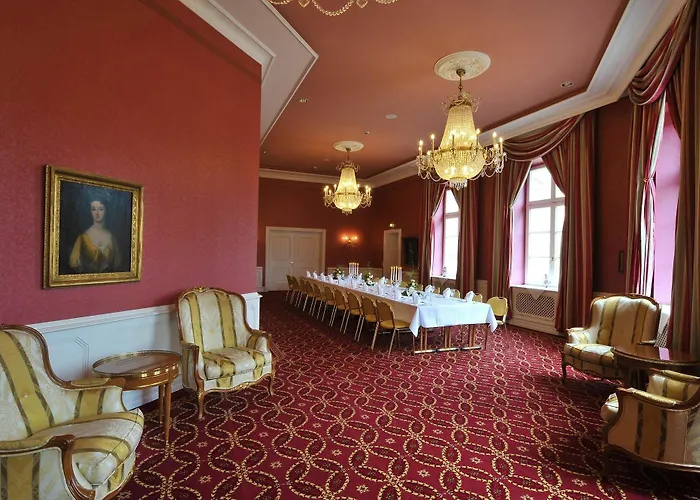 Hotel Dormero Halle 4*